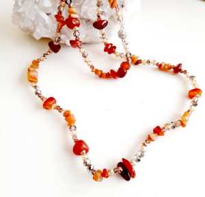 KRISTALLI AKIK KOLYE