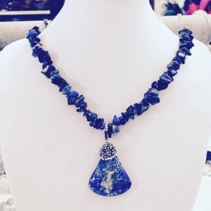 Sodalit  ve lapis taşlı zirkon kolye