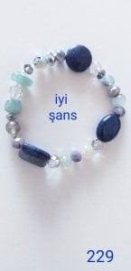 Şans için bileklik.