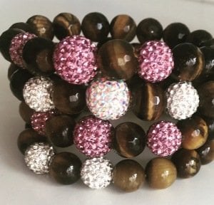 Kaplangözü taşlı bileklikler