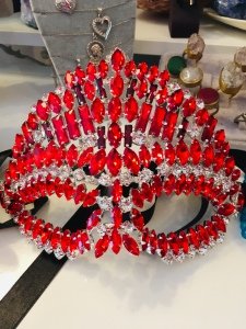 Kırmızı Kristal Taşlı Maske