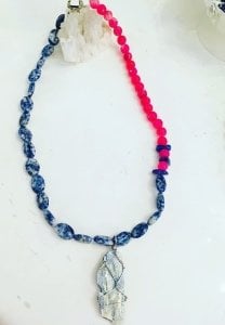 Sodalit ve Pembe  Kuvars ,Kyanit kolye ucu