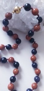 Yıldız taşı kolye.