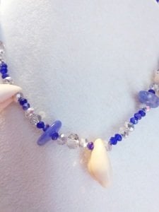 Mavi akik deniz kabuklu yazlık kolye